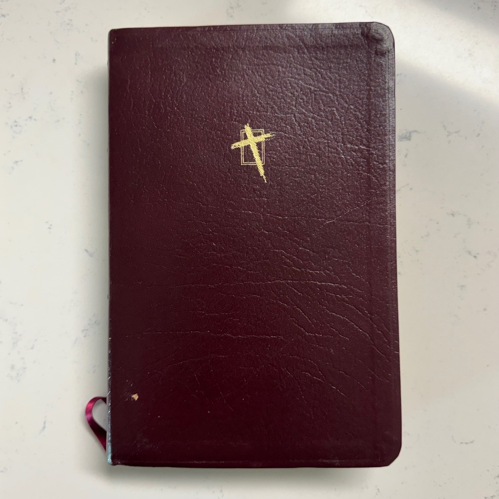 Thomas Nelson Holy Bible CEV Burgundy Bonded Leather 3265BG 1995